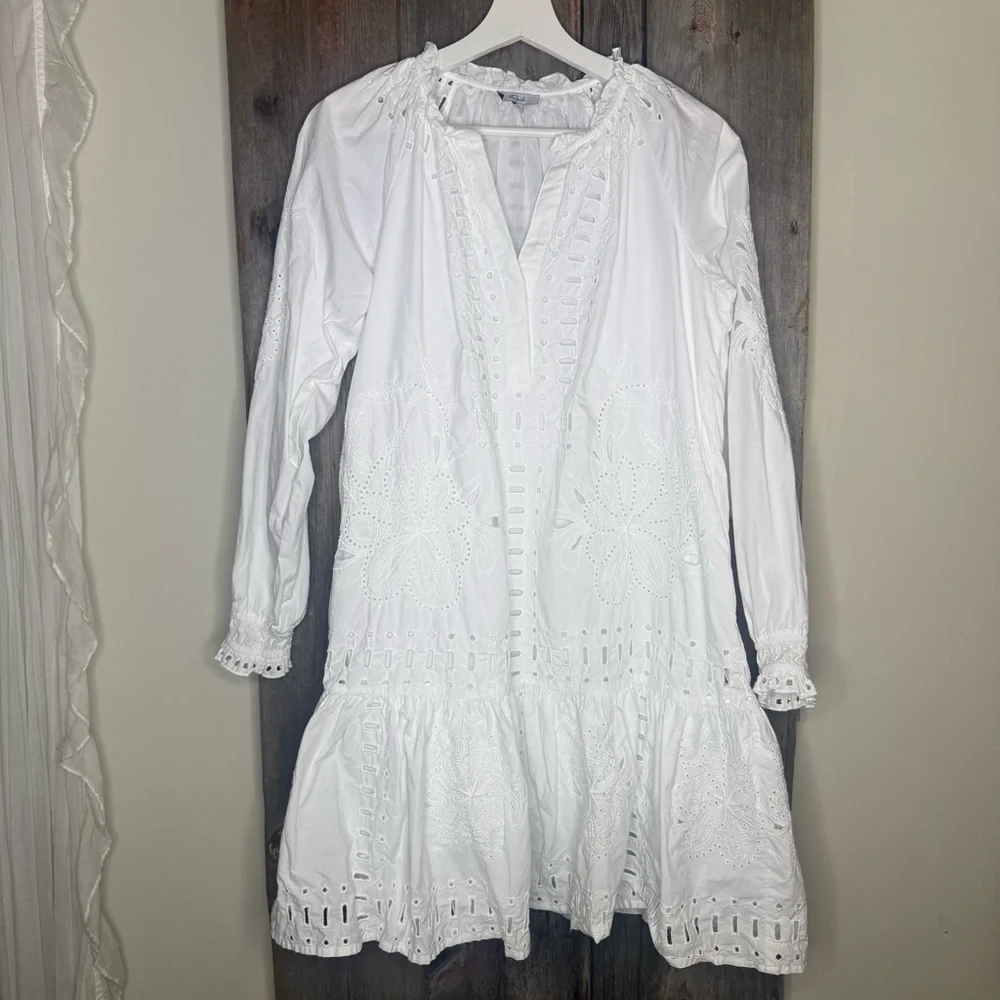 Rails Saylor Eyelet Dress in White * Missing Belt* size Small - Picture 14 of 14